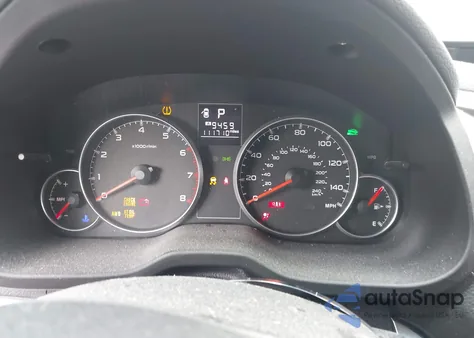 2014 Subaru Legacy 2.5I Premium z USA, uszkodzony, nr VIN 4S3BMBC65E3029556